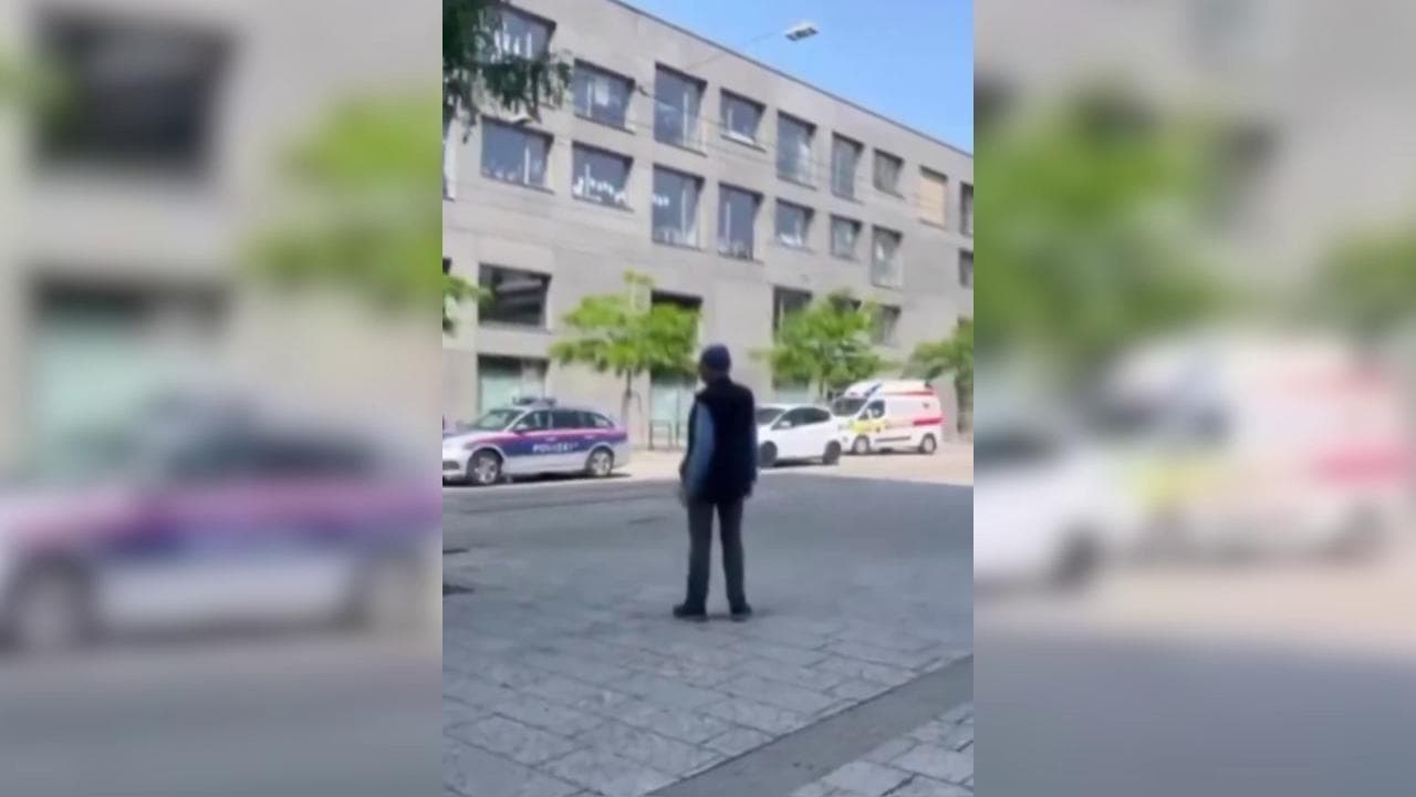 Austria, sparatoria in una scuola a Graz: le prime immagini