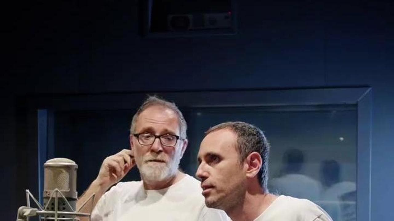 Zerocalcare a Mastandrea sulla nuova serie: "Hai detto una cosa che da contratto non se poteva di'"