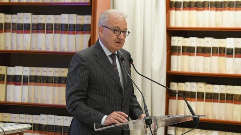 Sul fine vita la destra vuole un comitato etico, opposizioni all’attacco