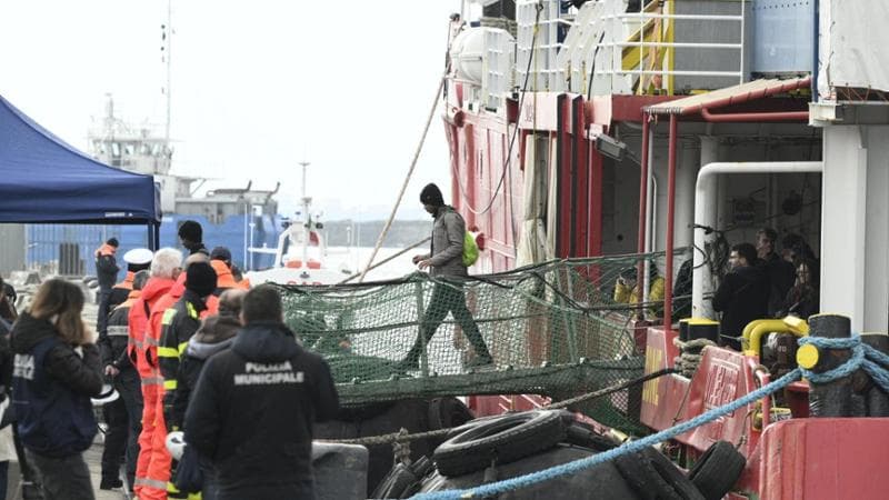 Migranti, la questione libica sul tavolo dell’Ue: l’allarme dell’Italia per la ripresa degli sbarchi