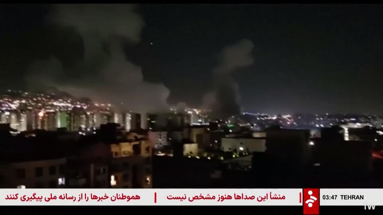 Israele attacca l'Iran, l'annuncio della tv di Stato: "Esplosioni a Teheran"
