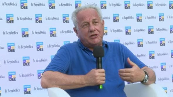 L'allenatore Le lezioni di Julio Velasco: “I giovani devono sviluppare anticorpi per la frustrazione”