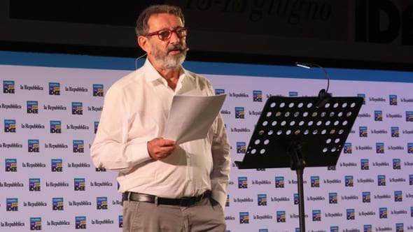 L'editorialista Serra, il ritorno in piazza: “Vale la pena esporsi, c’è ancora tanto da dirci”