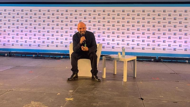 Repubblica delle Idee 2025, la diretta. Saviano racconta Rossella Casini. Diego Bianchi e la “social-democrazia”