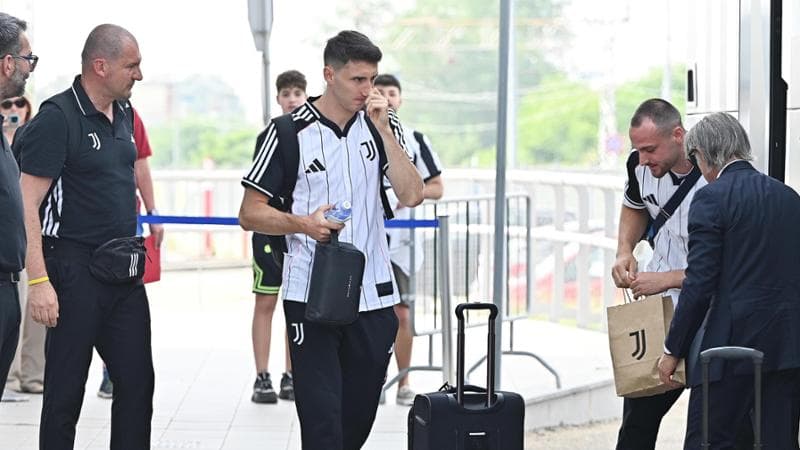 Cambiaso all'arrivo con la Juventus negli Usa