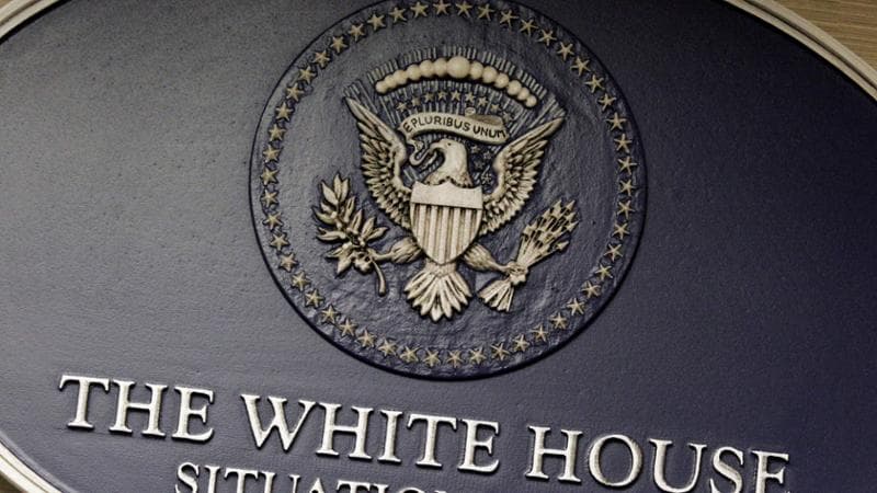 Usa, ultimatum di Trump all’Iran: “Resa totale o guerra”. Mosca: “Rischio atomico”