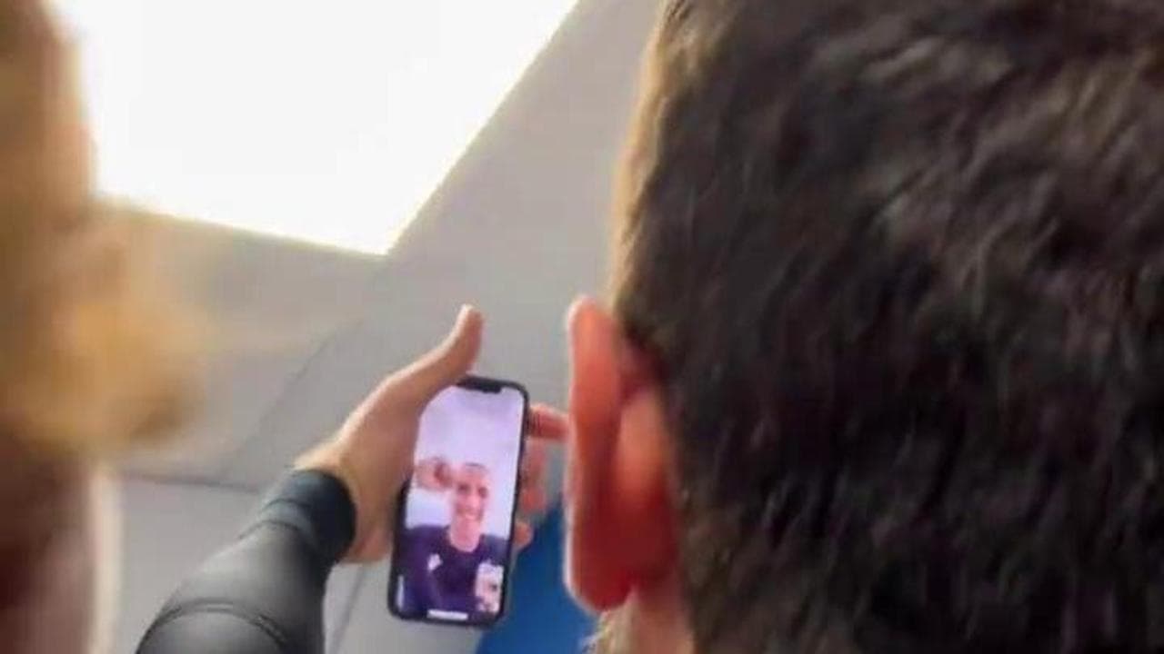 L'emozionante videochiamata a Polonara nello spogliatoio della Vitus campione d'Italia di basket