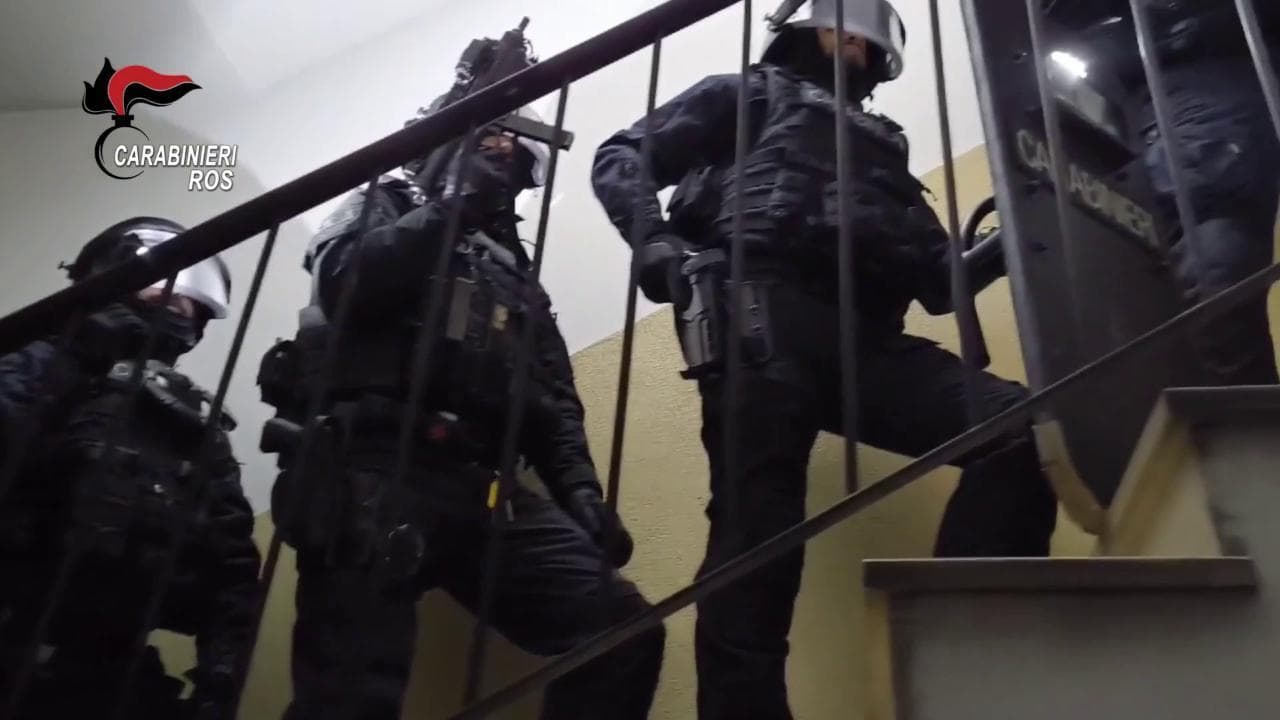 Perugia, arrestato giovane affiliato allo Stato islamico: il blitz e il materiale di propaganda