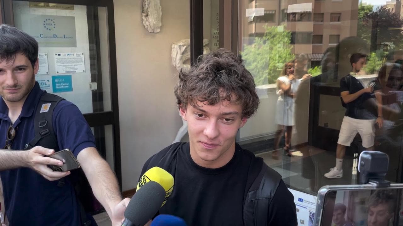 Maturità, il campione di F1 Kimi Antonelli dopo la prima prova: "Ho dato il massimo"