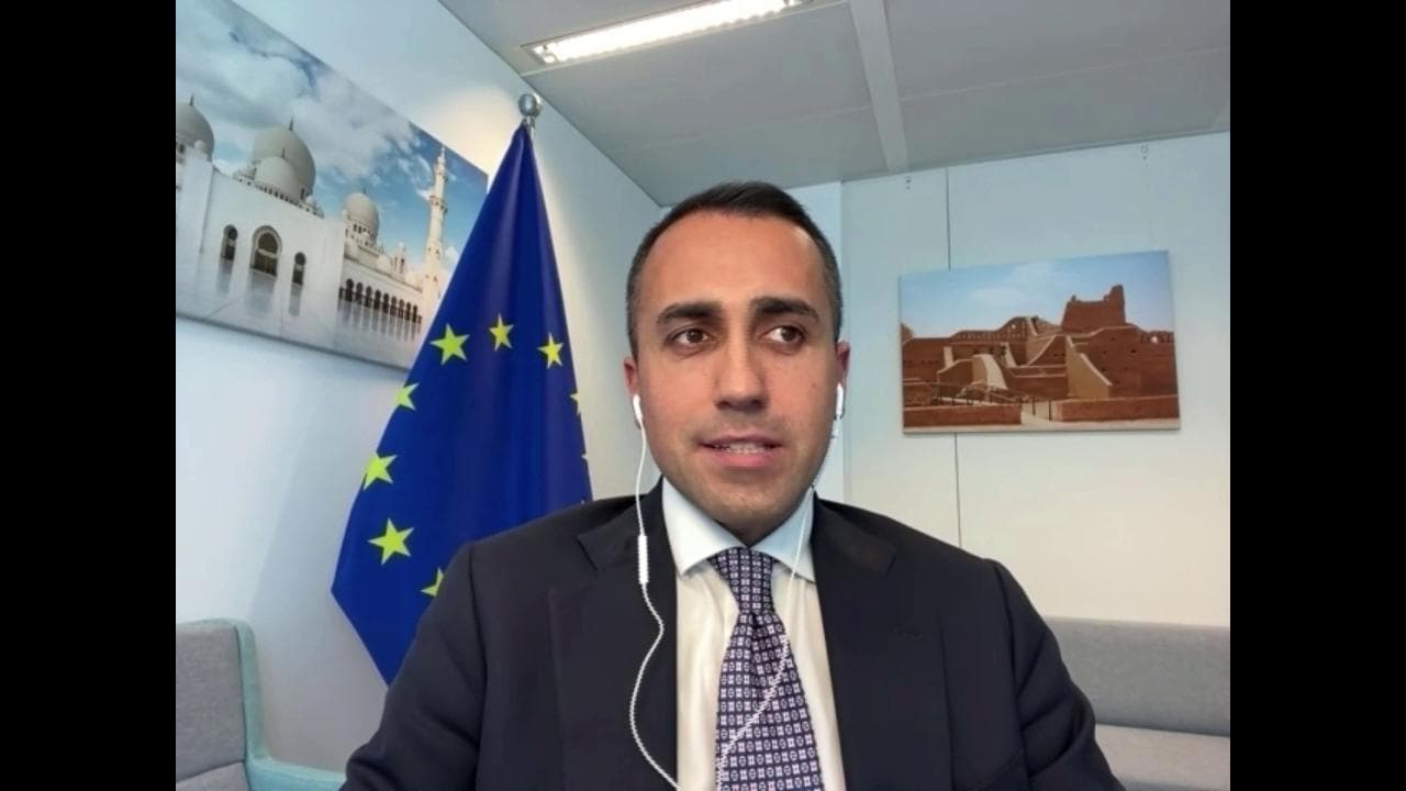 Iran, Di Maio: "La minaccia nucleare non si sconfigge con le armi, inseguiamo soluzione diplomatica"