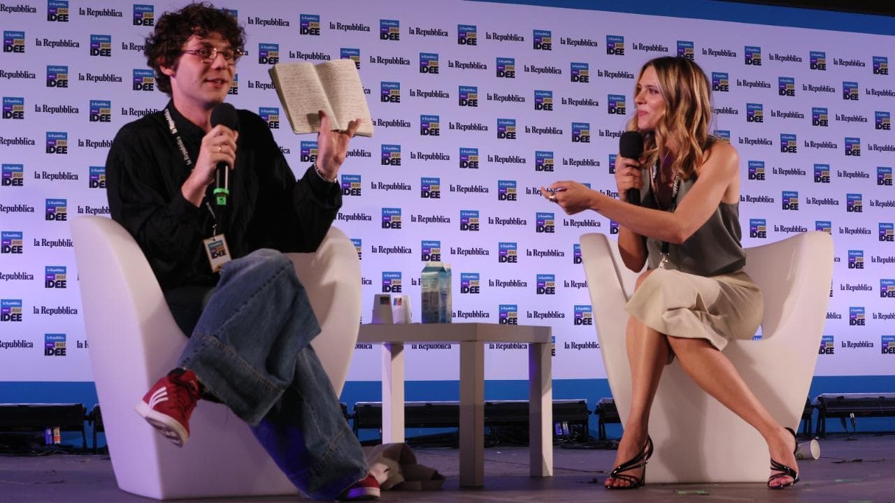 La periferia del tempo a Repubblica delle Idee 2025 - Brenda Lodigiani, dal campo rom alle parodie in tv