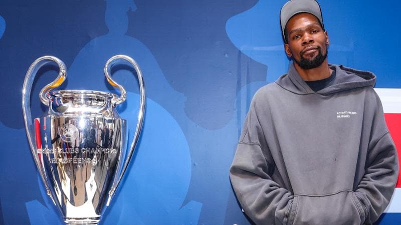 Kevin Durant investe nel calcio: l’asso Nba sarà socio di minoranza nel Psg