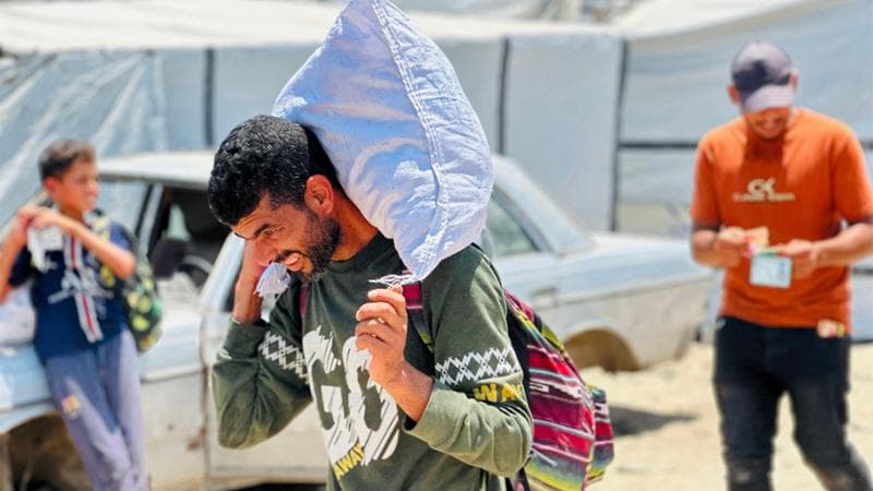 Gaza, duecento morti in 48 ore: un’altra strage in attesa del cibo