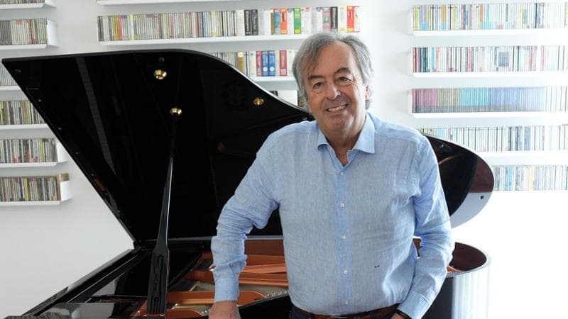 Burioni: “Io virologo grazie a Riccardo Muti, suonavo in una band”