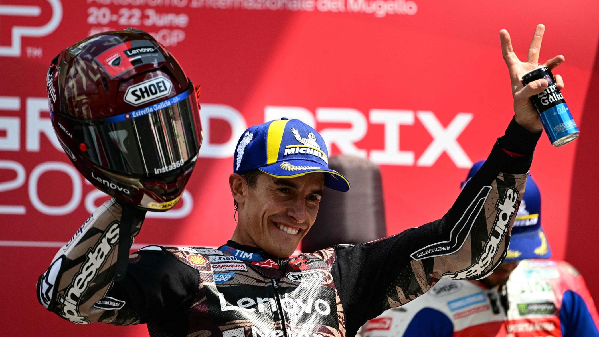 Marc Marquez vince al Mugello davanti al fratello Alex, Di Giannantonio ...