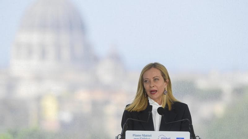 Meloni alla Camera sulla crisi in Medio Oriente, domani il vertice Nato all’Aia