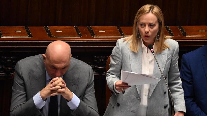 Meloni: uso delle basi solo con ok delle Camere. Schlein: dica che non saremo trascinati in guerra