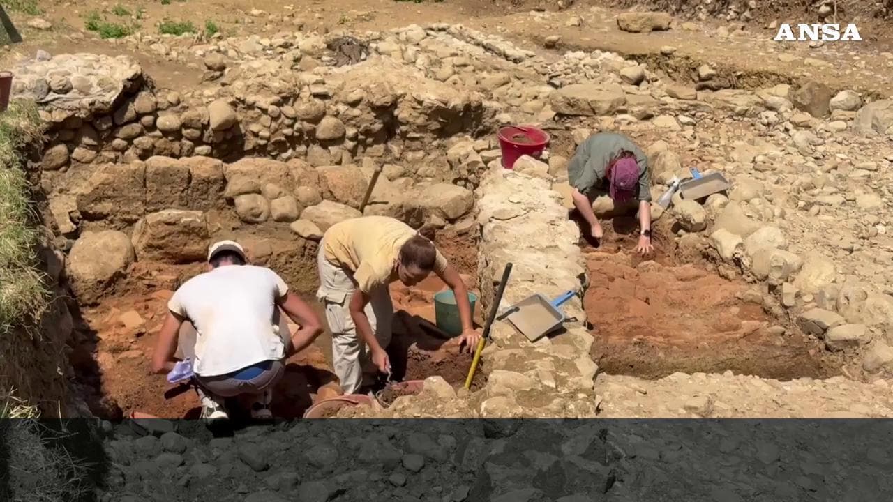 Scoperta una fornace etrusca sotto l’antica mansio romana di Castel Viscardo