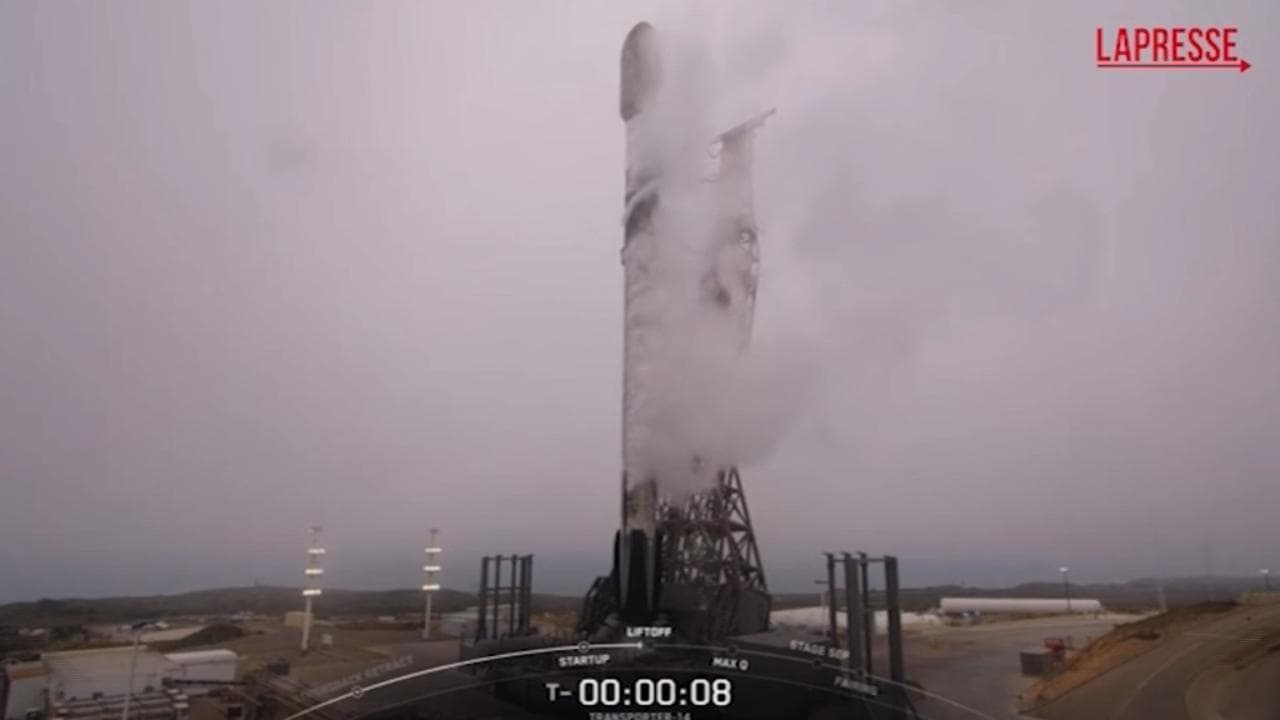 Spazio, Italia in orbita: lanciati altri sette satelliti della costellazione Iride