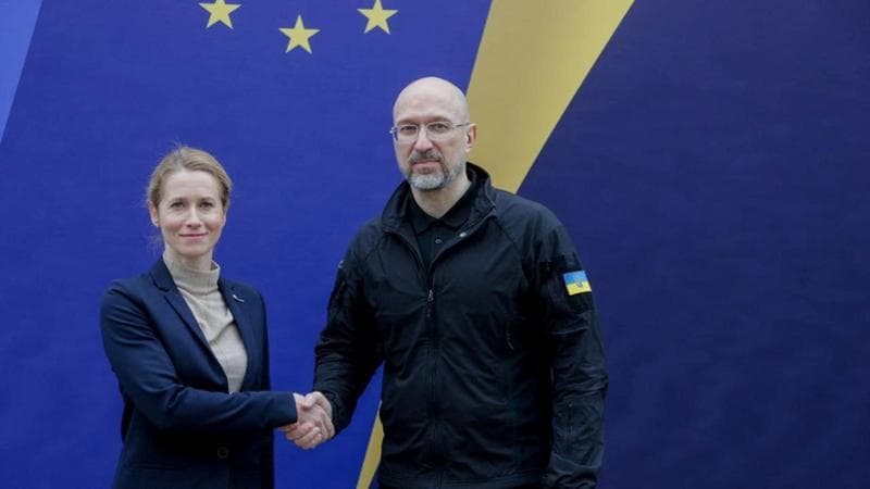 Kiev, governo al capolinea. Ma non è facile cacciare il premier