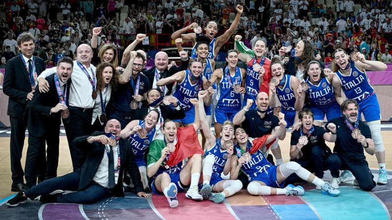 Italia di bronzo agli Europei femminili: Francia battuta 69-54. Prima medaglia dopo trent’anni