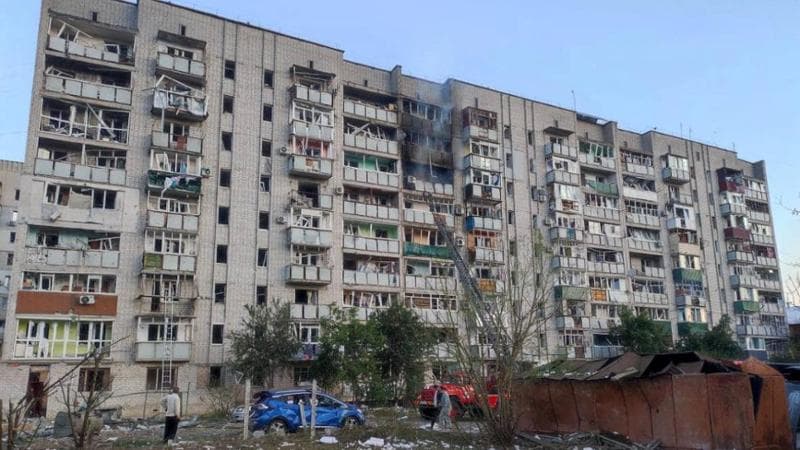 Ucraina, bombe sulle città: “Attacco senza precedenti usati 500 missili e droni”