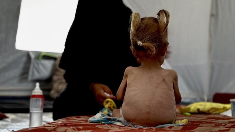 A Gaza la fame uccide: morti già 66 bambini dopo la stretta sugli aiuti