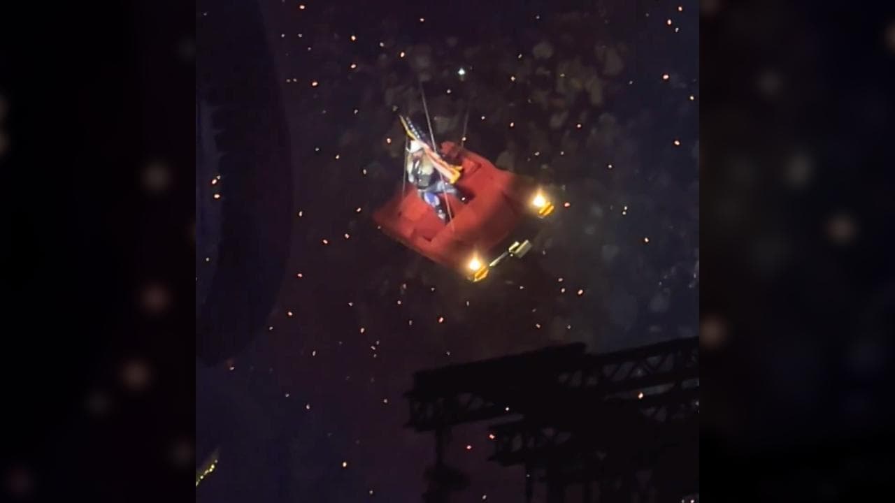"Stop! Stop!": paura al concerto di Beyoncé in Texas, la Cadillac rimane sospesa in aria