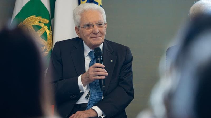 Mattarella: “Ormai insostenibile sovraffollamento carceri”