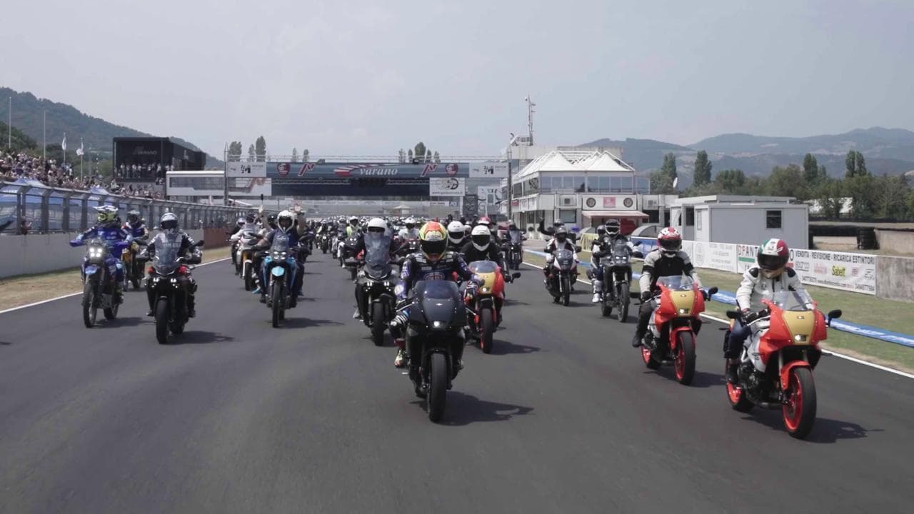 Yamaha fa 70 anni: la festa a Varano