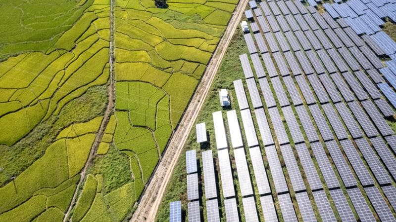 Cina: superati i 1.000 GW di capacità solare installata