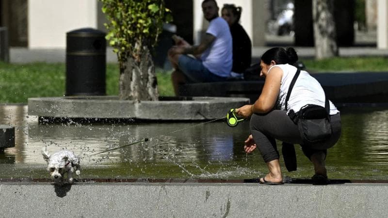 Allerta meteo in Italia, blackout a Firenze e Bergamo. Malori per 2 operai in una buca, uno in coma