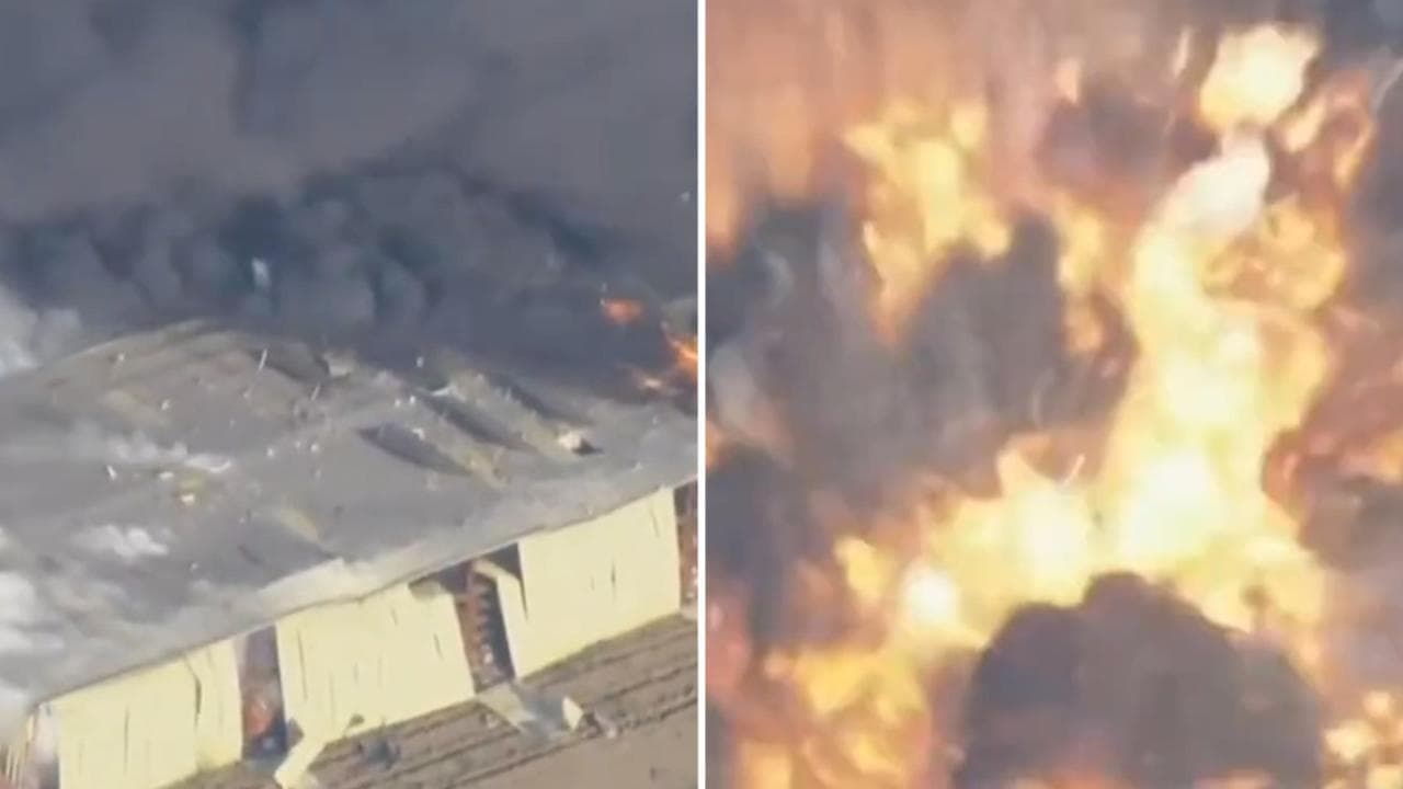 California: esplosione alla fabbrica di fuochi di artificio, il fumo e la palla di fuoco