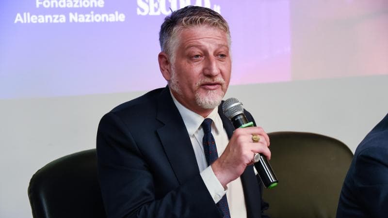 Premio Strega, il ministro Giuli: “Non sarò alla finale al Ninfeo. Meno divertente senza di me”