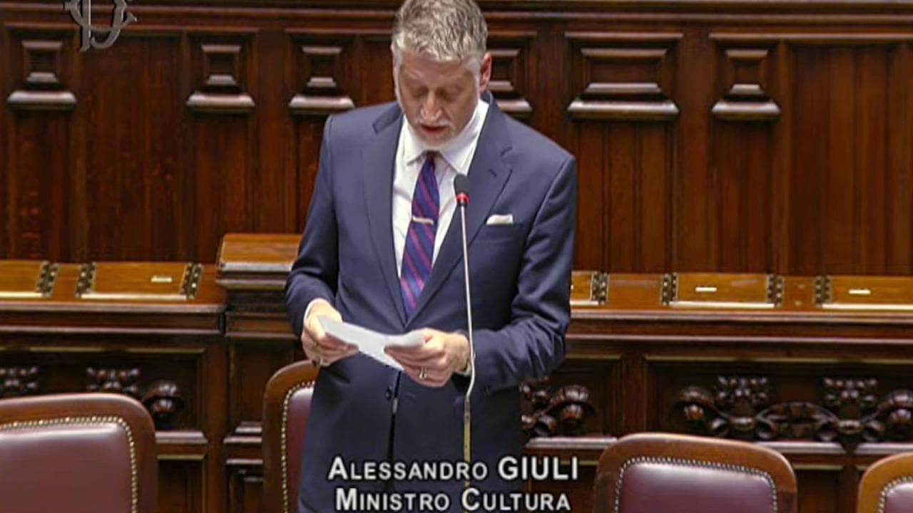 Cultura, Giuli: "Sul Teatro della Pergola accuse strumentali, per me va salvato ma non decido io"