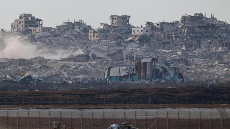 Nuove stragi a Gaza, sulla bozza di tregua si attende Hamas