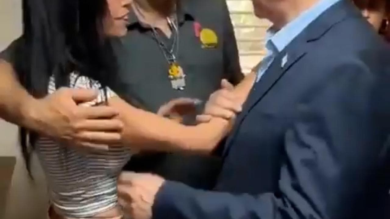 Israele, Netanyahu per la prima volta al Kibbuz Nir Oz dopo la strage del 7 ottobre