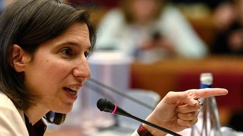 Dazi, Schlein: “Meloni minimizza ma a rischio 100mila posti di lavoro”