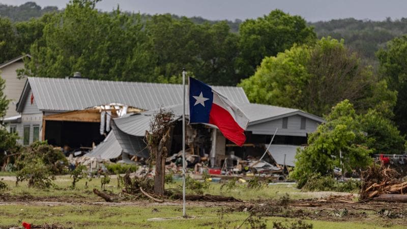 Texas, alzato il livello di allerta inondazioni in alcune zone: 91 morti e oltre 40 dispersi