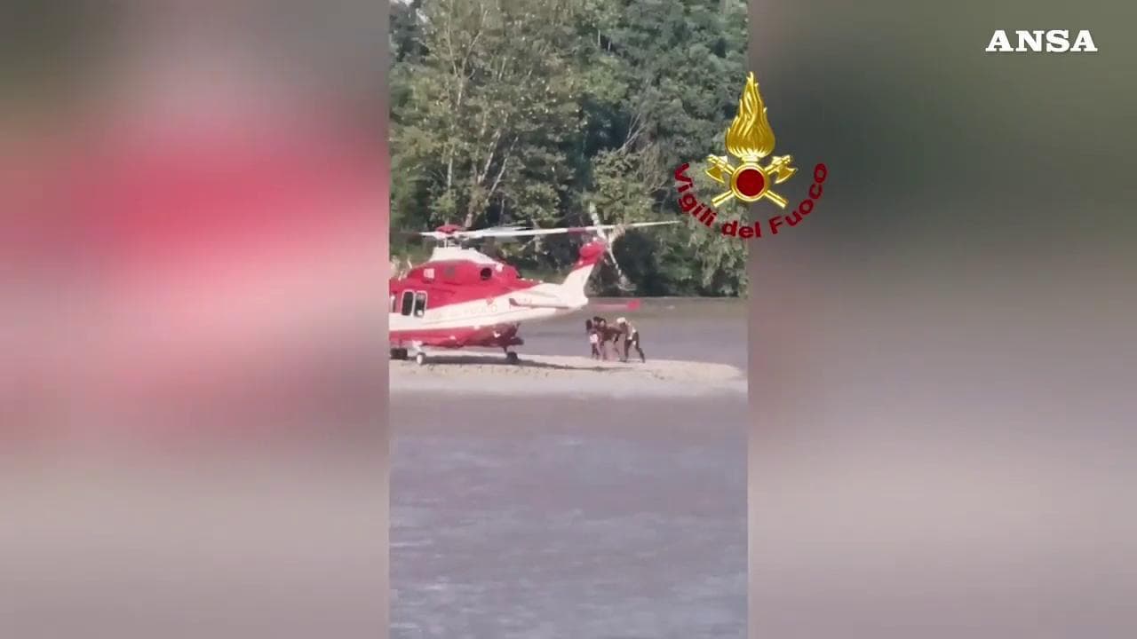 Maltempo sul Piave, sette ragazzi salvati dall'elicottero