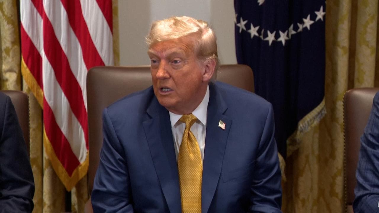 Trump: "L'UE ci ha trattato male, ma ora sono gentili. Manderò una lettera per fare l'accordo"