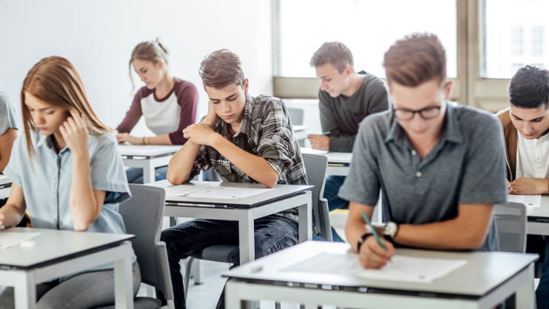 Invalsi, il flop di italiano e matematica: “Ma quei test non fotografano la nostra scuola”