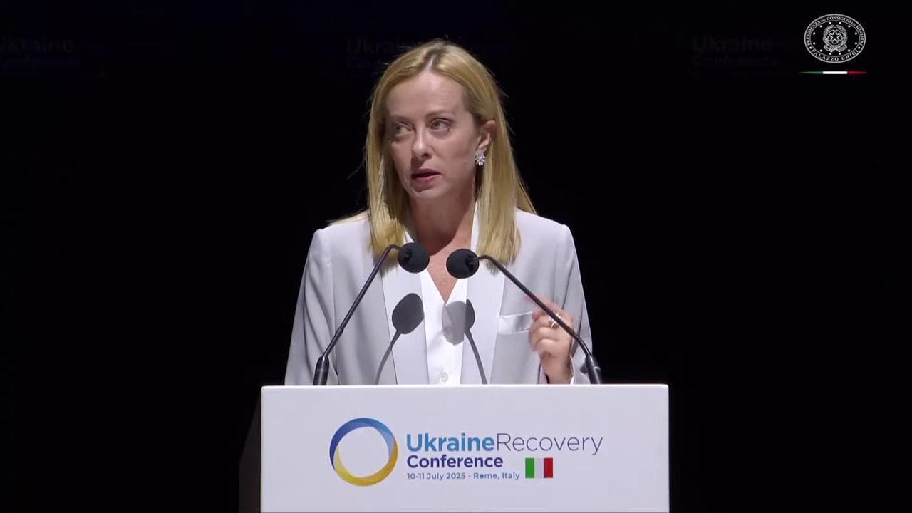 Meloni: "Impegni da oltre 10 miliardi. Investire sull'Ucraina e' un investimento sui noi stessi"
