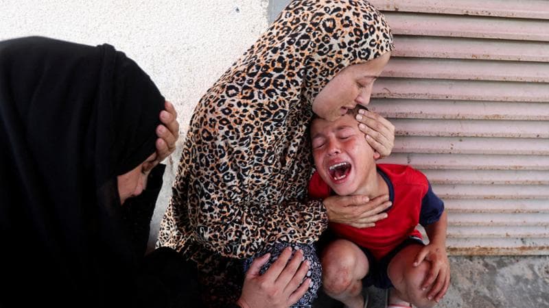 Gaza, un razzo dell’Idf fa strage di bimbi: erano in fila con le madri alla clinica pediatrica