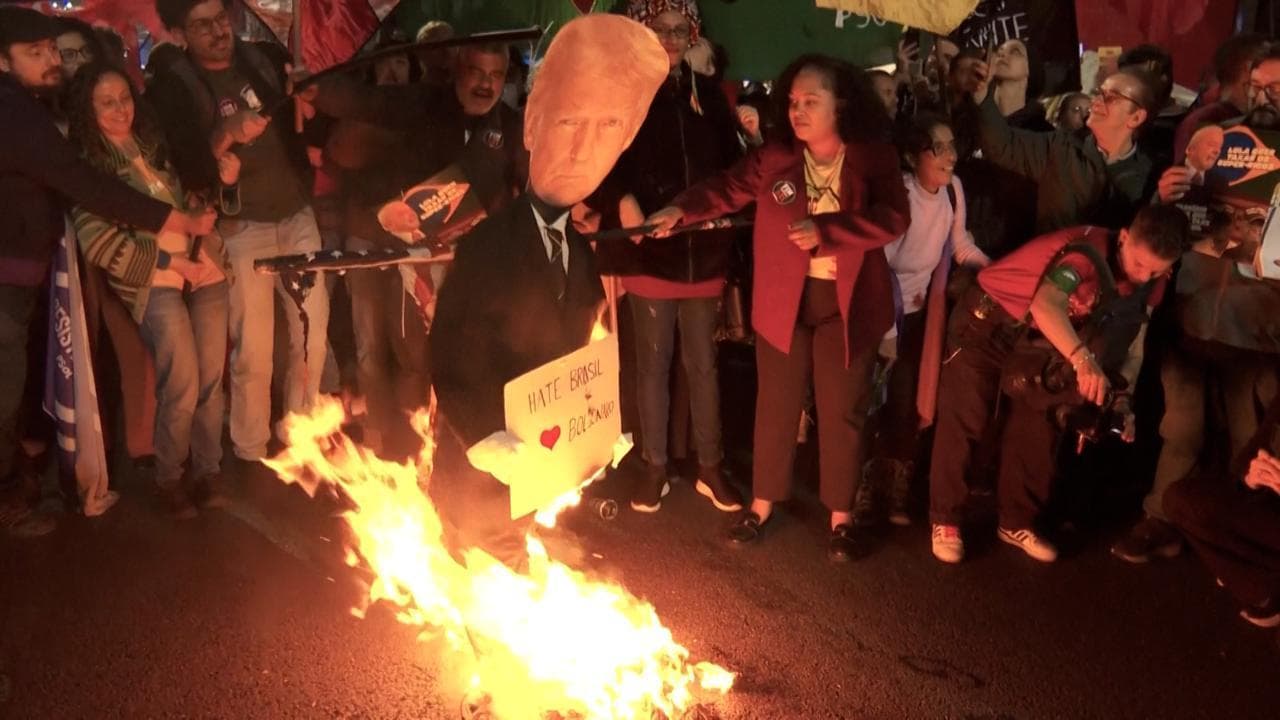 San Paolo, in migliaia protestano contro i dazi di Trump: "Il Brasile è sovrano"
