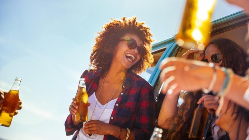 Più spontaneità e meno formalità: cosa cercano gli italiani nei momenti di convivialità