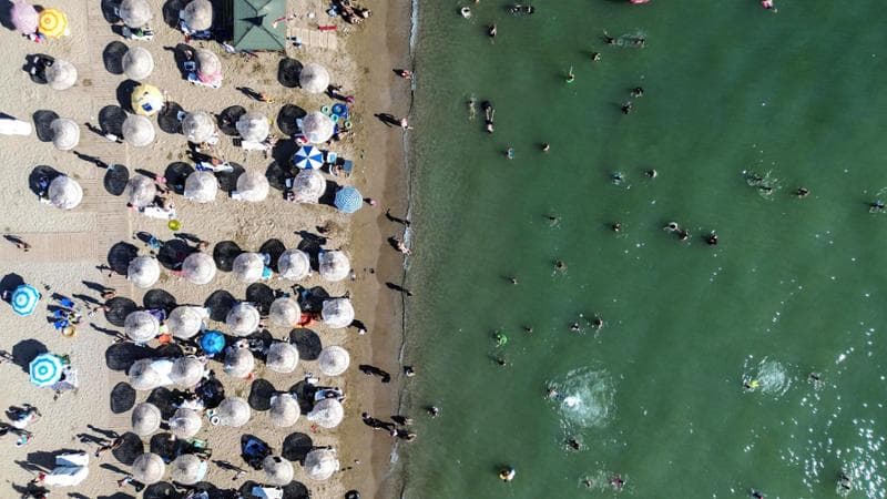Caldo record ed economia: ecco il conto. Il prezzo delle ondate di calore lo pagheremo per anni