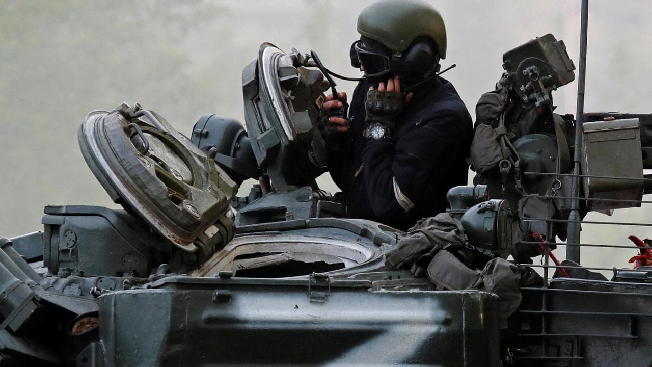 A service member of pro-Russian troops is seen atop a tank during fighting in Ukraine-Russia conflict near the Azovstal steel plant in the southern port city of Mariupol, Ukraine May 5, 2022. Picture taken May 5, 2022. REUTERS/Alexander Ermochenko
