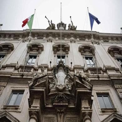 Fine vita, aiuto da terzi a chi è paralizzato. La Consulta: “Cercare modi per autosomministrazione”