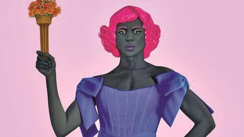 Un dettaglio di "Trans Forming Liberty" (2024) di Amy Sherald
